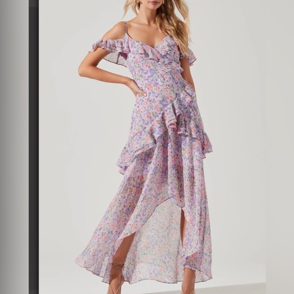 Astr The Label High Low Pemberley  Floral Dress in Pink and Purple Size M - Picture 4 of 12